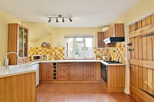 Photo 19- click for photo gallery